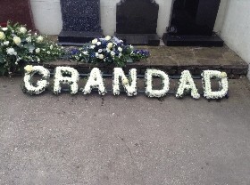 Grandad white, ivy edge