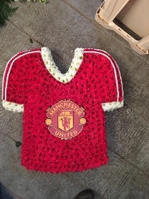 Retro Man united football shirt