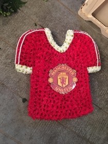 Retro Man united football shirt