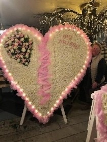 6ft Carnation Heart