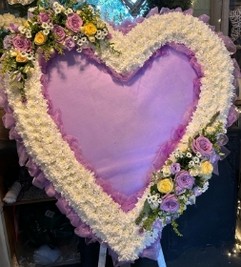 Heart photo frame